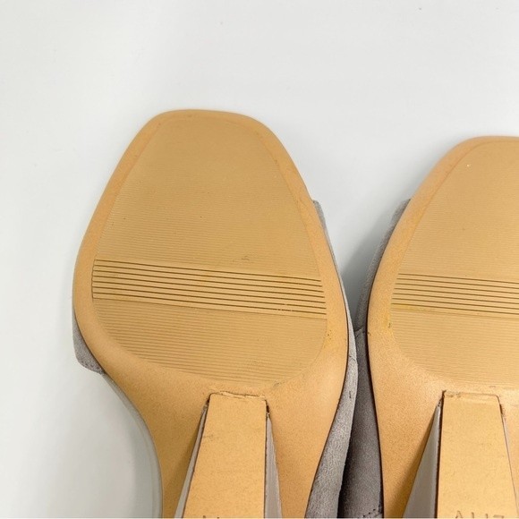 Naturalizer Size 10.5 Grey Gray Leather Suede Open Peep Toe Wedges Pumps Shoes - Picture 8 of 12